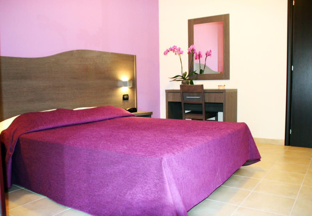 Hotel Leon D'Oro Castel Frentano Bagian luar foto