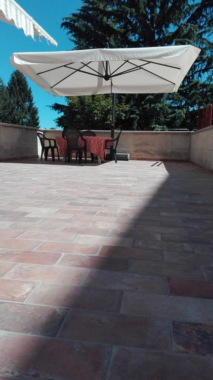 Hotel Leon D'Oro Castel Frentano Bagian luar foto